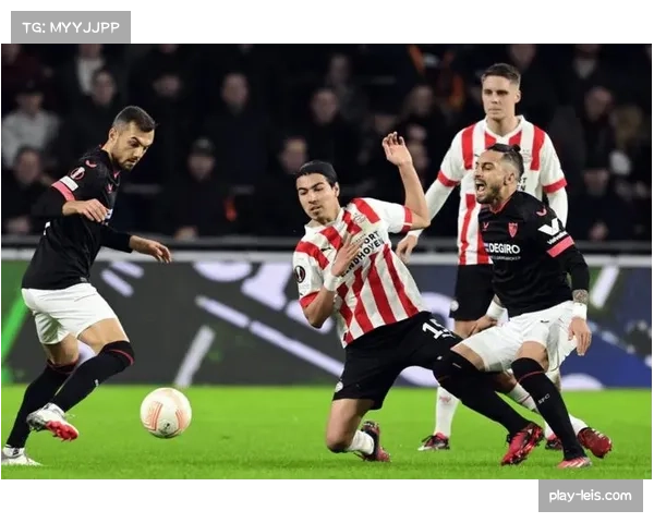 摩纳哥中场福法纳达成法甲300场里程碑，获俱乐部特别表彰